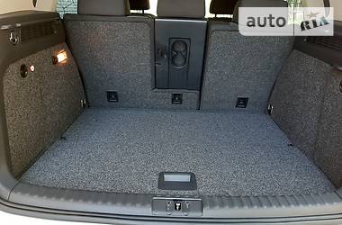 Позашляховик / Кросовер Volkswagen Tiguan 2015 в 