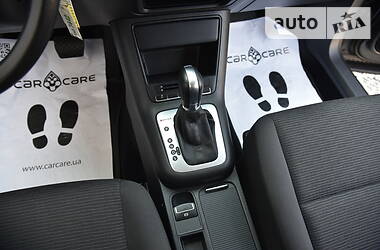 Позашляховик / Кросовер Volkswagen Tiguan 2014 в 