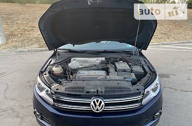 Позашляховик / Кросовер Volkswagen Tiguan 2014 в Херсоні