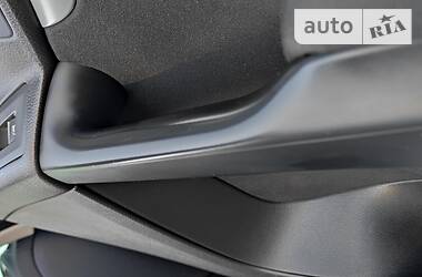 Внедорожник / Кроссовер Volkswagen Tiguan 2012 в 