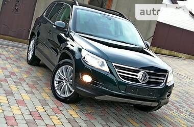 Внедорожник / Кроссовер Volkswagen Tiguan 2010 в Ивано-Франковске