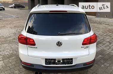 Внедорожник / Кроссовер Volkswagen Tiguan 2014 в Ивано-Франковске