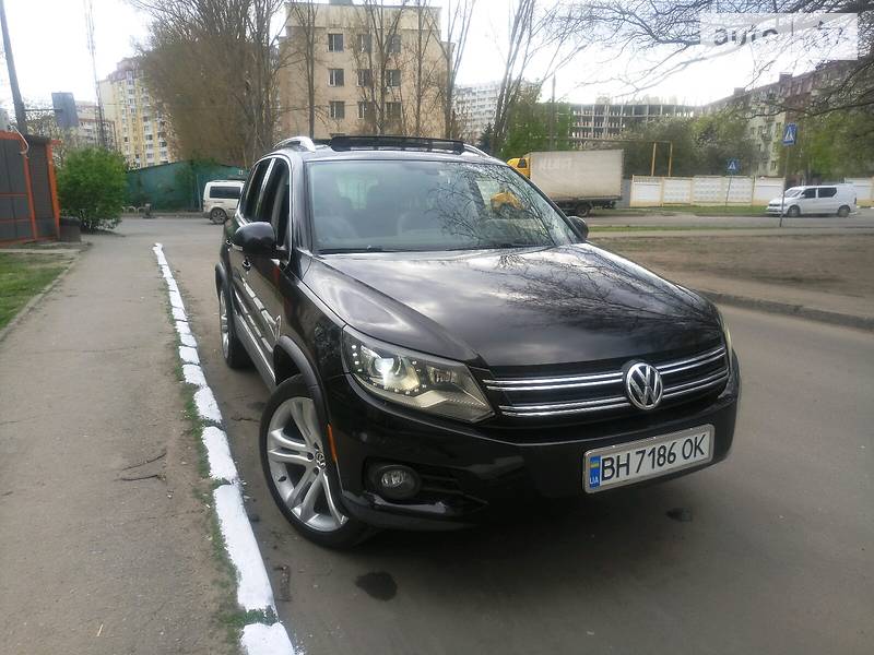 Позашляховик / Кросовер Volkswagen Tiguan 2012 в Києві