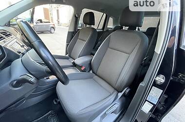 Внедорожник / Кроссовер Volkswagen Tiguan 2017 в 