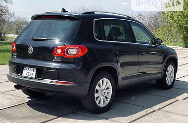 Внедорожник / Кроссовер Volkswagen Tiguan 2009 в Запорожье