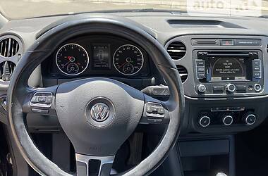 Внедорожник / Кроссовер Volkswagen Tiguan 2011 в Северодонецке