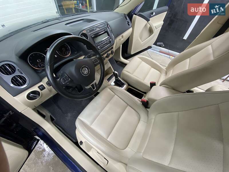 Внедорожник / Кроссовер Volkswagen Tiguan 2013 в Виннице