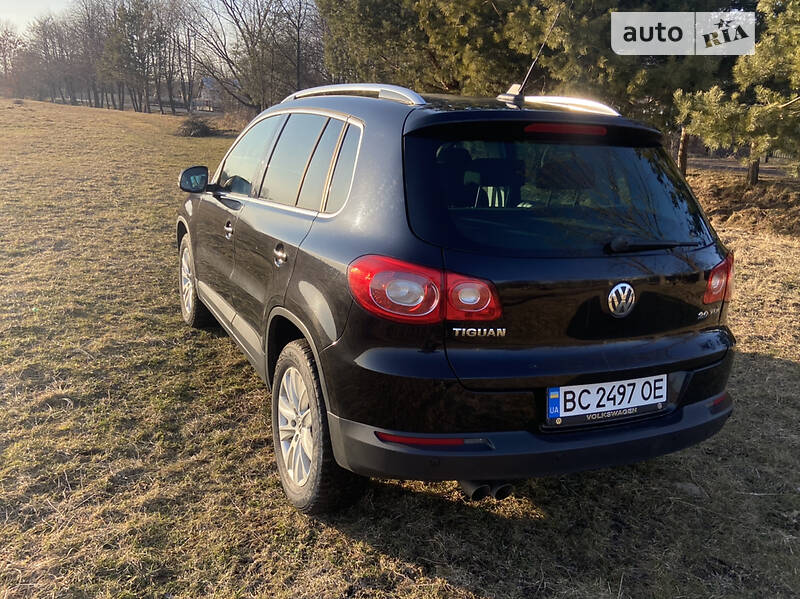 Внедорожник / Кроссовер Volkswagen Tiguan 2008 в Николаеве