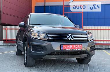 Внедорожник / Кроссовер Volkswagen Tiguan 2011 в Львове