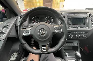 Внедорожник / Кроссовер Volkswagen Tiguan 2013 в Одессе