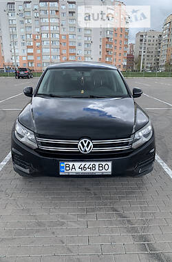 Volkswagen Tiguan 2012