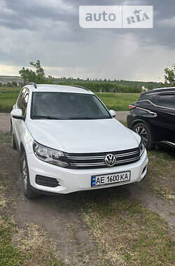 Volkswagen Tiguan 2015