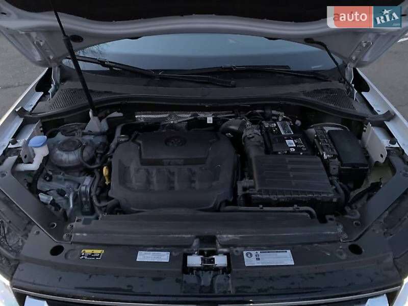 Внедорожник / Кроссовер Volkswagen Tiguan 2018 в Одессе