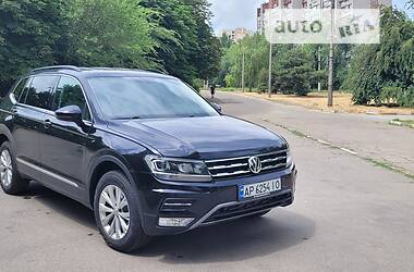 Внедорожник / Кроссовер Volkswagen Tiguan 2018 в Запорожье