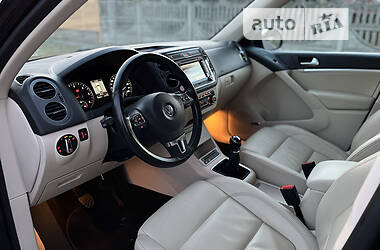 Внедорожник / Кроссовер Volkswagen Tiguan 2012 в Ковеле