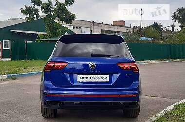 Внедорожник / Кроссовер Volkswagen Tiguan 2021 в Черкассах