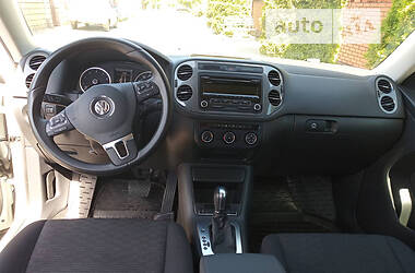 Внедорожник / Кроссовер Volkswagen Tiguan 2014 в Кривом Роге