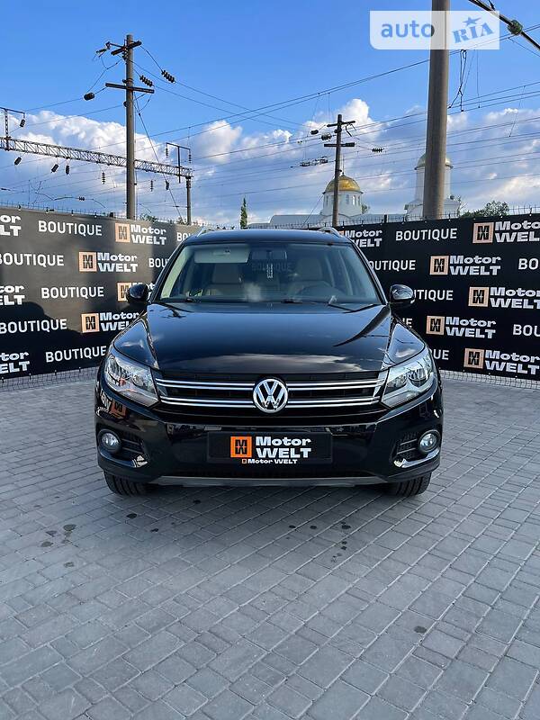 Внедорожник / Кроссовер Volkswagen Tiguan 2014 в Одессе