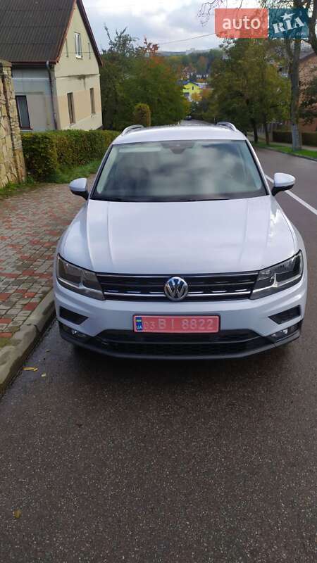 Внедорожник / Кроссовер Volkswagen Tiguan 2018 в Трускавце