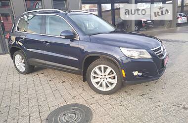 Внедорожник / Кроссовер Volkswagen Tiguan 2011 в Дрогобыче