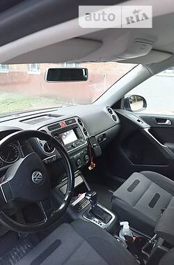 Позашляховик / Кросовер Volkswagen Tiguan 2009 в Житомирі