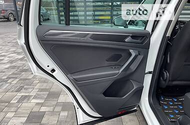 Позашляховик / Кросовер Volkswagen Tiguan 2021 в Рівному
