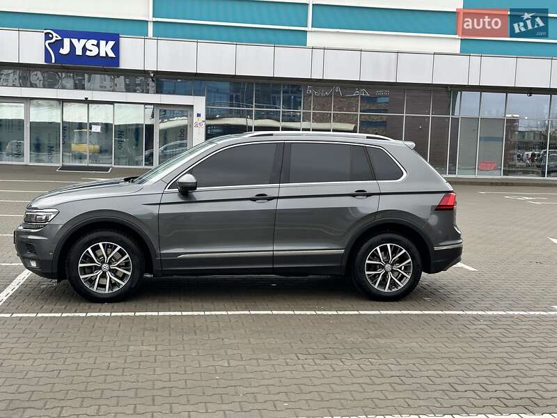 Позашляховик / Кросовер Volkswagen Tiguan 2017 в Києві