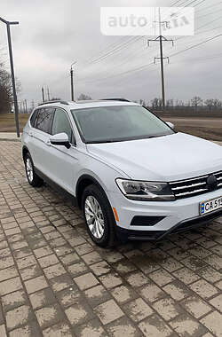 Позашляховик / Кросовер Volkswagen Tiguan 2018 в Смілі