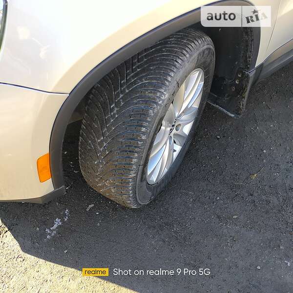 Внедорожник / Кроссовер Volkswagen Tiguan 2011 в Тернополе