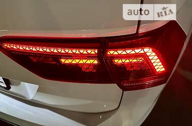 Внедорожник / Кроссовер Volkswagen Tiguan 2020 в 