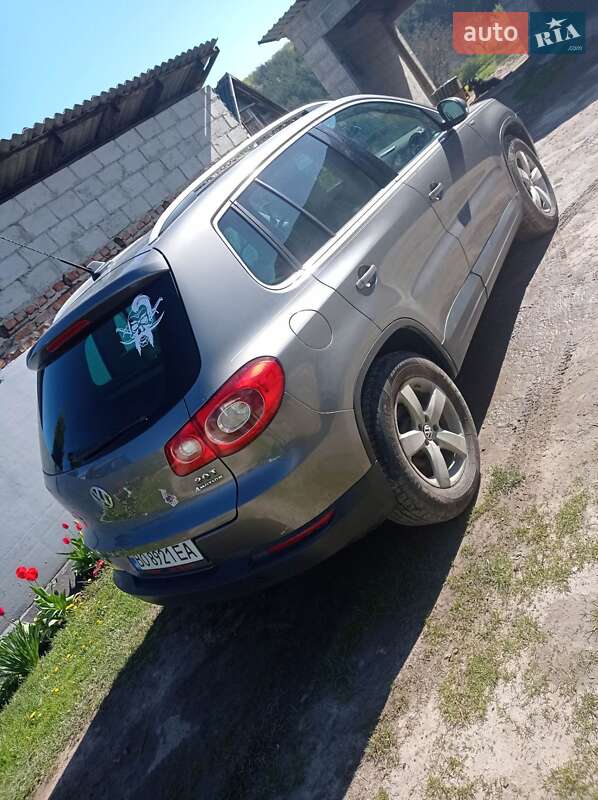 Внедорожник / Кроссовер Volkswagen Tiguan 2010 в Кременце фото 22 Внедорожник / Кроссовер Volkswagen Tiguan 2010 в Кременце