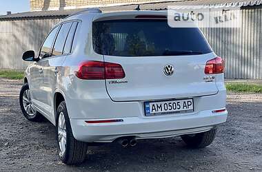 Позашляховик / Кросовер Volkswagen Tiguan 2017 в Бердичеві