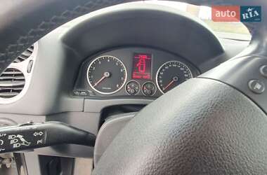 Внедорожник / Кроссовер Volkswagen Tiguan 2009 в 