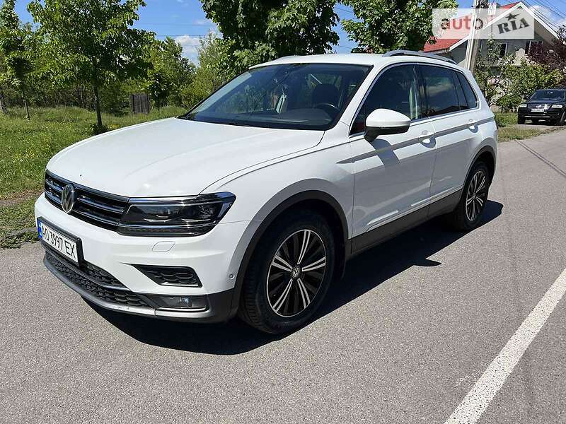 Внедорожник / Кроссовер Volkswagen Tiguan 2017 в Мукачево