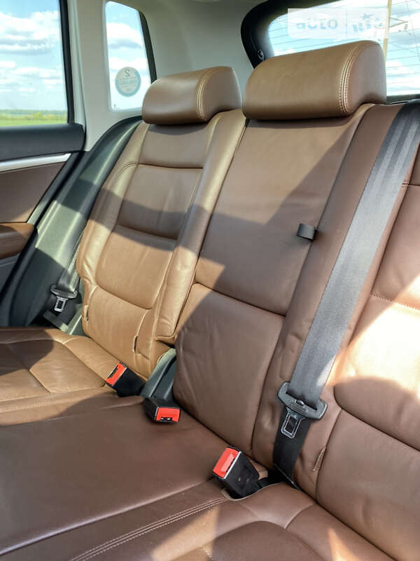 Внедорожник / Кроссовер Volkswagen Tiguan 2014 в Казатине