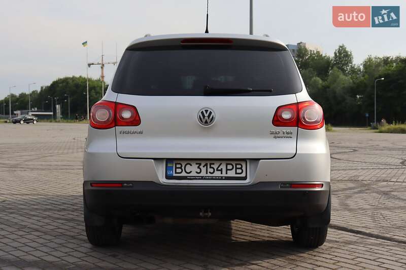 Внедорожник / Кроссовер Volkswagen Tiguan 2011 в Львове