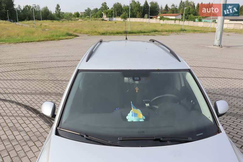 Внедорожник / Кроссовер Volkswagen Tiguan 2011 в Львове