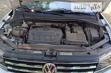 Внедорожник / Кроссовер Volkswagen Tiguan 2019 в Кривом Роге