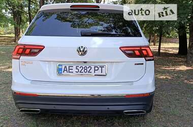 Внедорожник / Кроссовер Volkswagen Tiguan 2019 в Кривом Роге