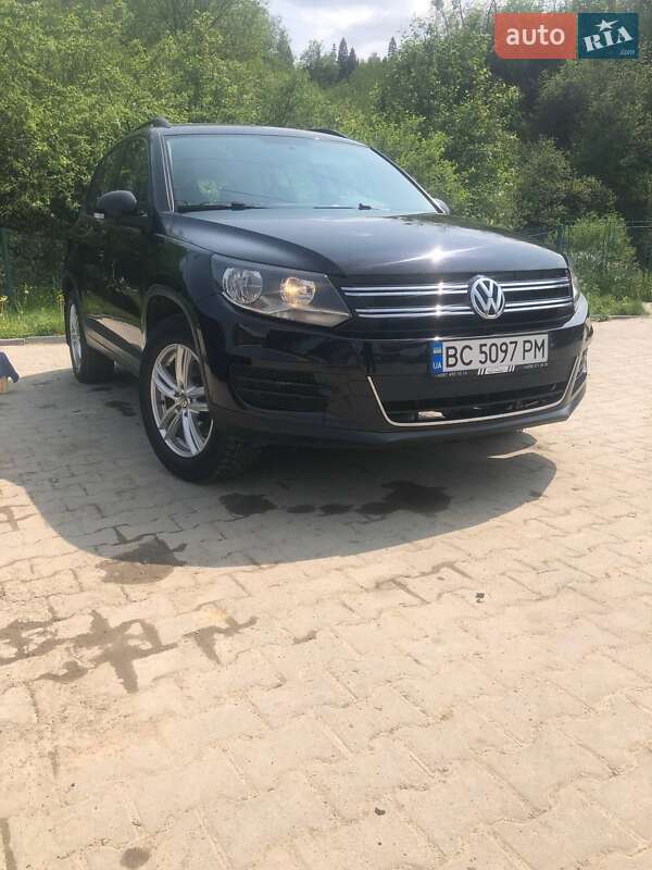 Volkswagen Tiguan 2015