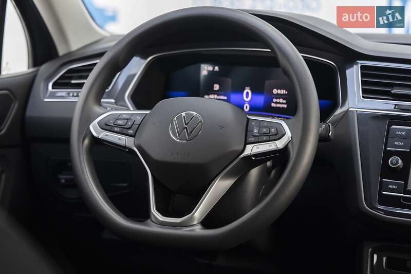 Внедорожник / Кроссовер Volkswagen Tiguan 2022 в Луцке