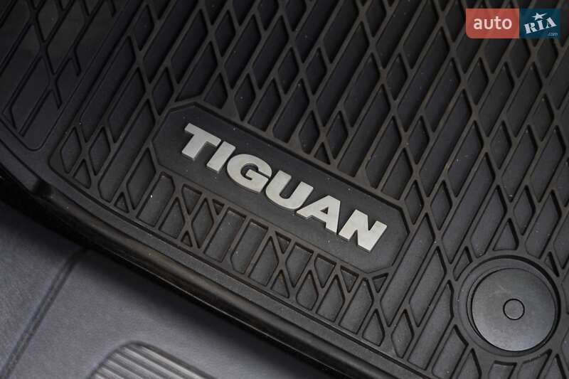 Внедорожник / Кроссовер Volkswagen Tiguan 2022 в Луцке