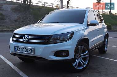 Внедорожник / Кроссовер Volkswagen Tiguan 2012 в Харькове