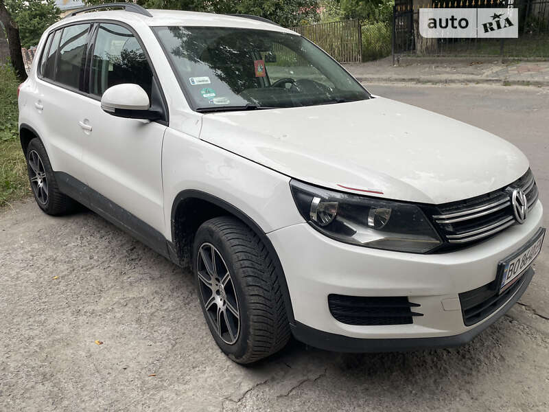 Внедорожник / Кроссовер Volkswagen Tiguan 2012 в Тернополе