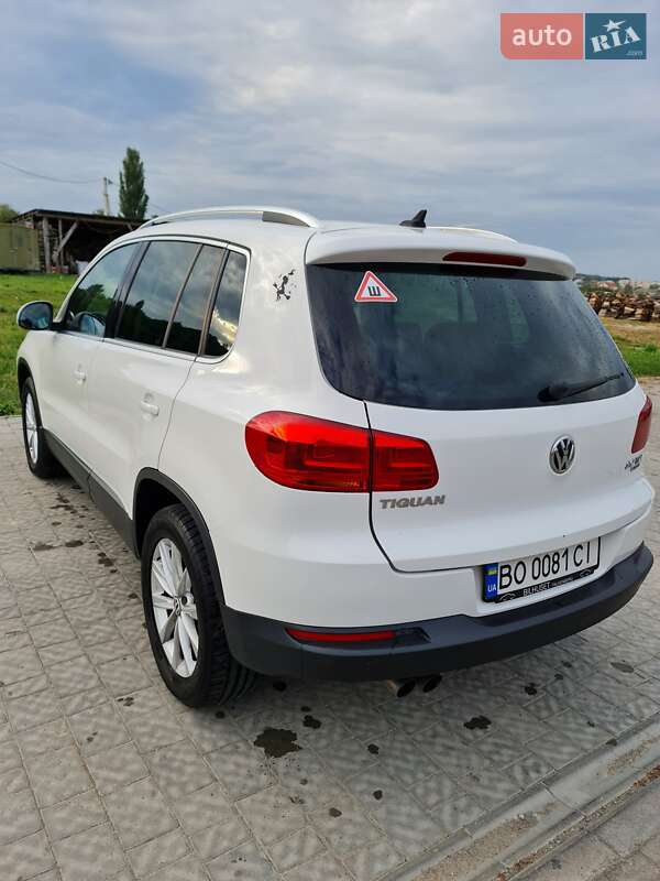 Внедорожник / Кроссовер Volkswagen Tiguan 2013 в Тернополе