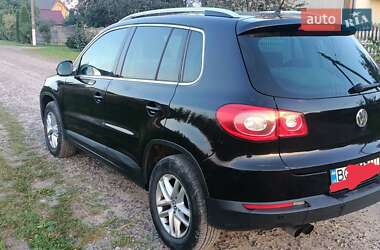 Внедорожник / Кроссовер Volkswagen Tiguan 2009 в Львове