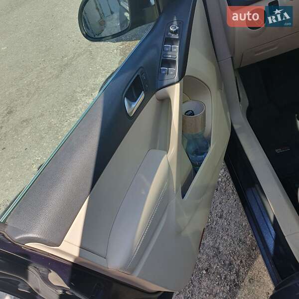 Внедорожник / Кроссовер Volkswagen Tiguan 2015 в Каменец-Подольском