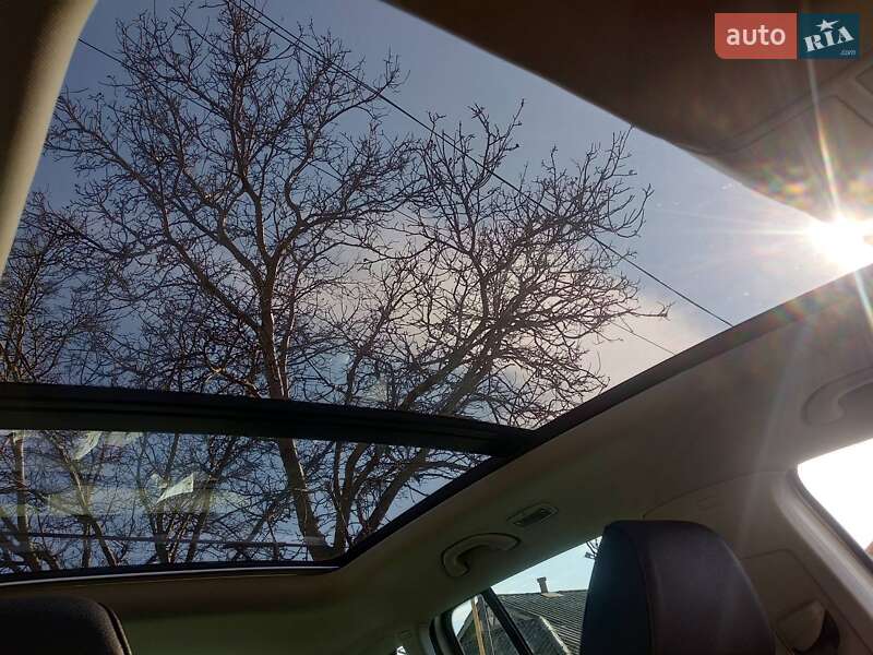 Внедорожник / Кроссовер Volkswagen Tiguan 2011 в Первомайске