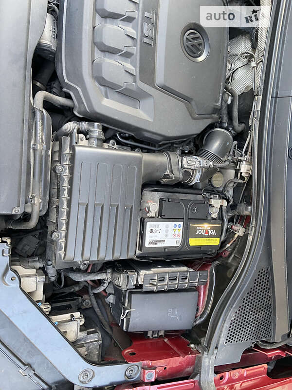 Внедорожник / Кроссовер Volkswagen Tiguan 2018 в Харькове