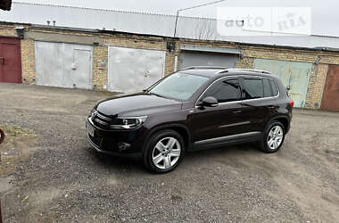 Позашляховик / Кросовер Volkswagen Tiguan 2013 в Вишневому